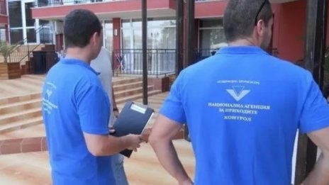НАП с ударни проверки по борси, пазари и тържища в разгара на лятото