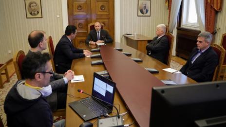 Румен Радев: Ефективното ограничаване на коронавируса изисква информация в реално време