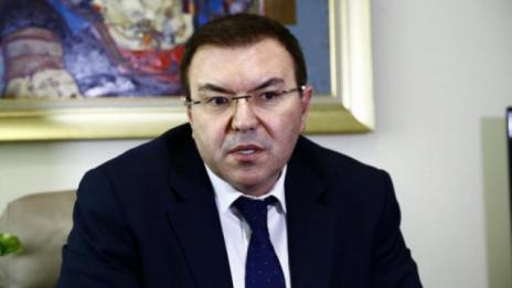 Училища, работа, туризъм. Здравният министър с три важни заповеди. Вижте ги!