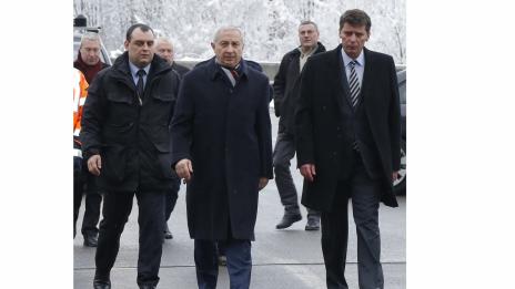 Пуснаха движението през тунела „Ечемишка”