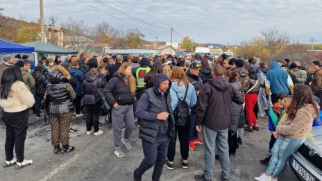 Протест заради смъртта на мотоциклетист блокира втори ден пътя София – Варна