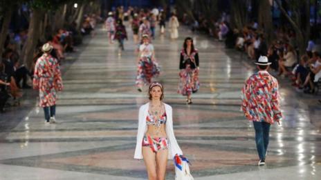 Историческо: Chanel с първо ревю в Куба