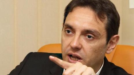 Белград: Тачи ще лази пред сръбската армия