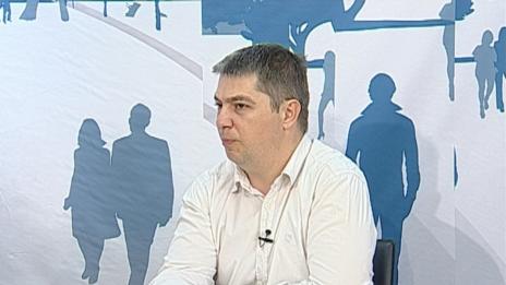 "Щрихи от утрото" (25.04.2016) - За какво трябва да внимават потребителите при избора на почивка за Великденските празници? 