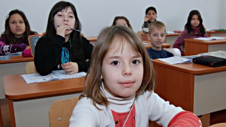 Расте броят на варненчетата с тежка патология в четенето и писането