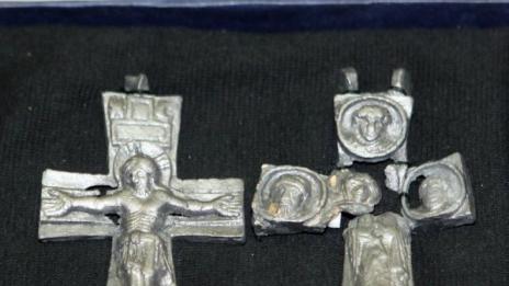 Показаха уникален кръст от древния град Мисионис