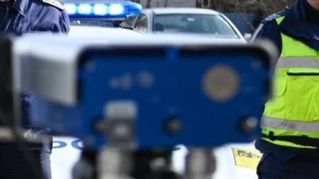 Ремонт или хранилка? Близо 1000 нарушения в участък от родна магистрала