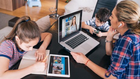 91.8% от домакинствата във Варненско имат достъп до интернет в домовете си