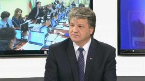Димитър Узунов остава представляващ ВСС