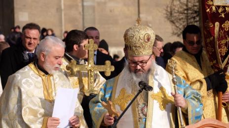Програма във Варна на литургиите през Богородичния пост