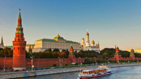 Русия забранява дейността на турски компании