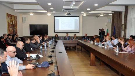 С 90 000 лв. Варна ще помогне на наводнените Бургас и Камено