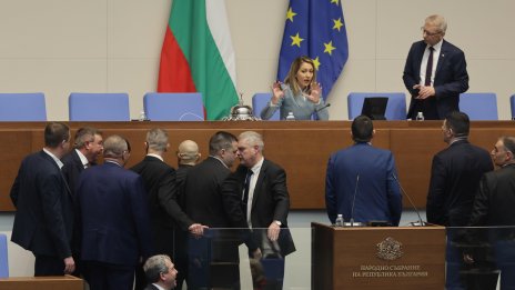 Викове и крясъци в НС заради "Петрохан", Тошко Йорданов обижда ПП-ДБ
