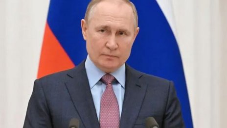 Русия обяви Ден на траур в памет на загиналите в концертната зала „Крокусе”.