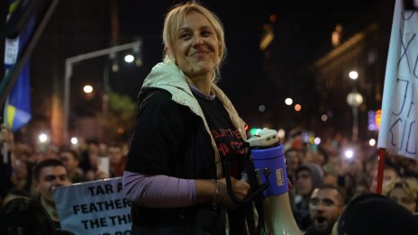 Гладуващата сръбска майка към Вучич: Защо се страхува от собствения си народ
