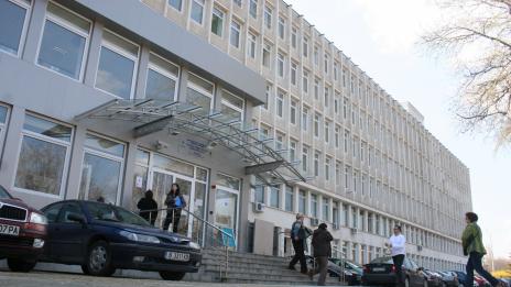 Данъчни продават земя по-евтино от микробус