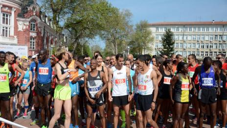 Варна днес става световен център на леката атлетика