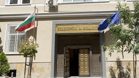 Брюкселски шамари по България: Без капчица износ на суров руски петрол