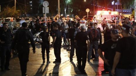4 души са загинали при стрелба в Тел Авив