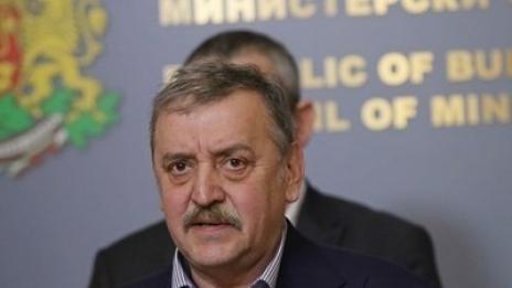 Какви маски да носим и в кои случаи? Култови съвети от проф. Кантарджиев