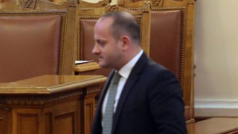 Реформатори май масово минават в опозиция