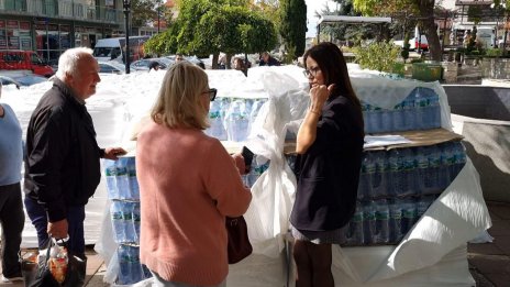 Водата в Елените не е годна за пиене