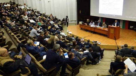 Общинският съвет отпусна пари за лечение на 5 варненчета с редки заболявания
