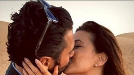 Ева Лонгория и Хосе на война с влюбените на Свети Валентин