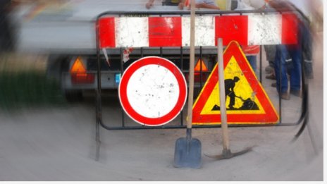Спират движението по ул. "Тодор Костов" във Варна