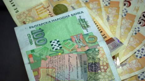 Мъж олекна с 40 бона след Никулденски запой