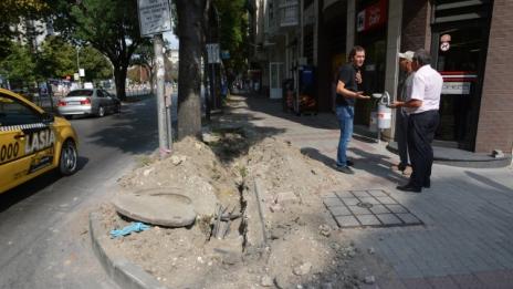  Съставиха акт за разкопаване на нов тротоар