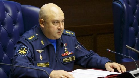 Уволниха командващия на руската авиация