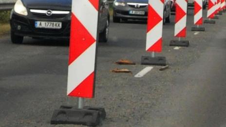 Километрични опашки от коли на Дунав мост