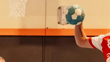 Загуба за хандбалния Спартак