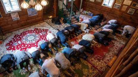 Мюсюлманите празнуват Курбан Байрам