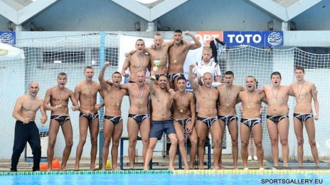Клуб по плувни спортове се слива със Спартак Варна	