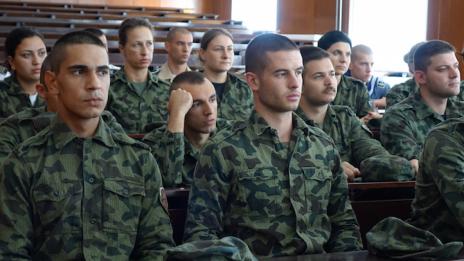 27 ентусиасти се събраха във Варна за курс по начална военна подготовка