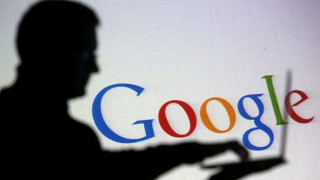 Проблемите на Facebook поставят и Google на горещия стол