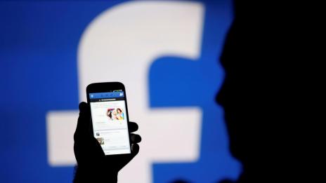 Белгия заплаши Facebook с глоба от 100 млн. евро заради следене