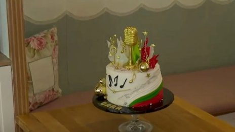 Сладкарница във Варна направи торта "Бангаранга"