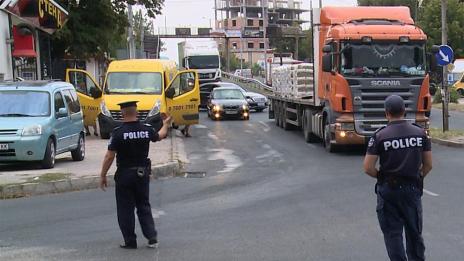 Транспортен ад в Хасково заради разсипан тон цимент