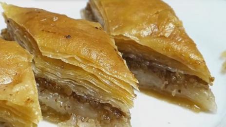 Баклава с ядки и сушени плодове