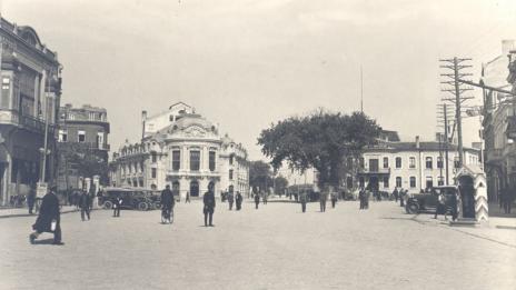 Театралното дело във Варна и жълтите вестници
