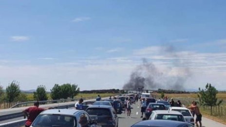 Трагедия: Двама са загинали на АМ "Тракия" край Карнобат