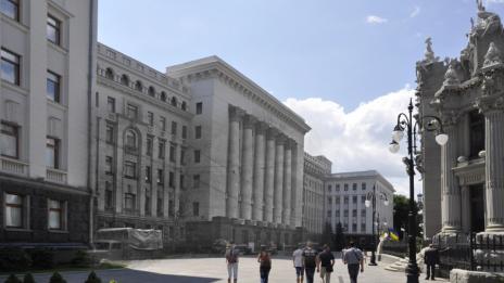Откриха взрив до президентството в Киев