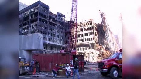 Откриха над 2 400 невиждани снимки след нападението на 9/11 в Ню Йорк