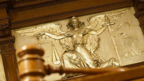 Нотариус съдействал на Чоков в заграбването на земеделски земи