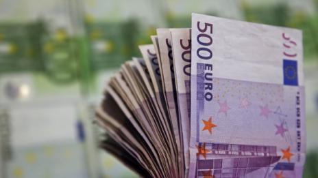 Европа обмисля спиране на банкнотата от €500