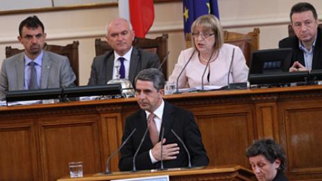 Президентът: Парламентът ще носи отговорност за референдума