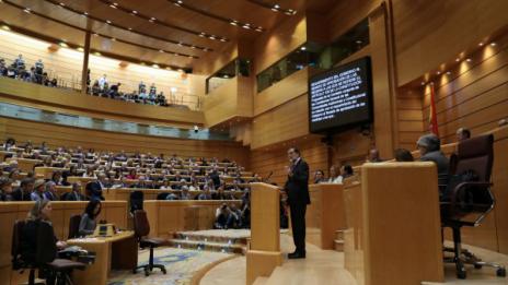 Испанският Сенат одобри прякото управление на Каталуния